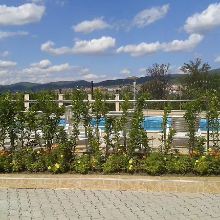 сезони 3 2* Слънчев бряг