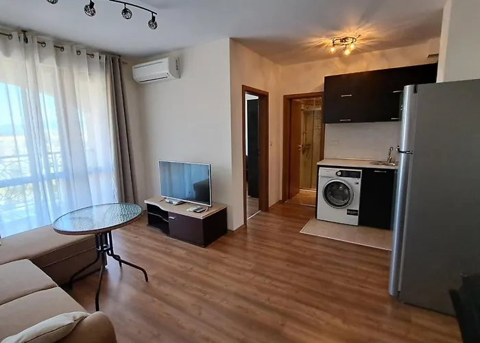 Apartahotel Seasons 3