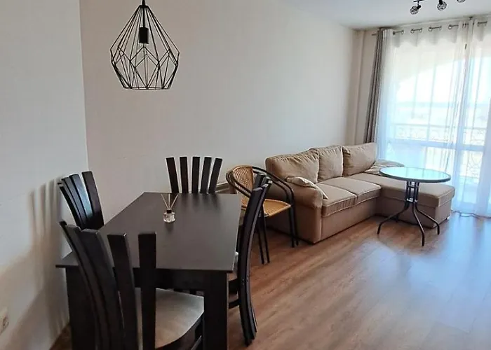 Apartahotel Seasons 3 Sunny Beach