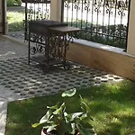 Seasons 3 Aparthotel 2*