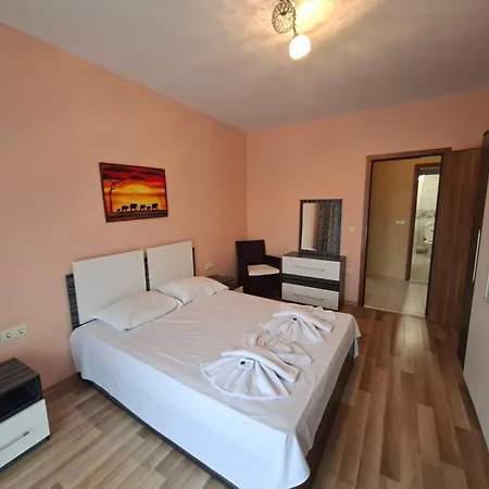 Aparthotel Seasons 3 Sunny Beach