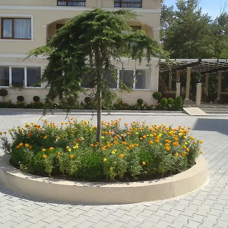 Ξενοδοχείο με διαμερίσματα Seasons 3 Σάνι Μπιτς