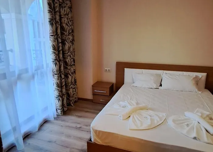 Aparthotel Seasons 3