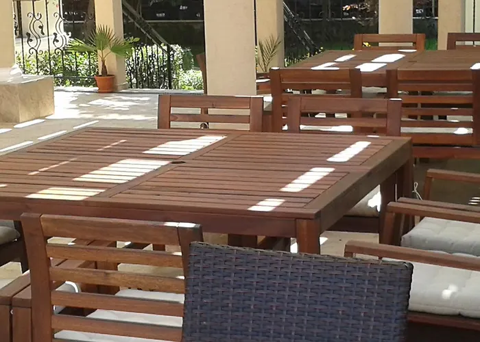 Seasons 3 Sunny Beach