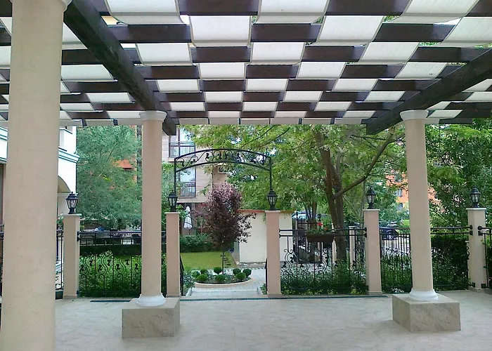 아파트호텔 Seasons 3 써니비치