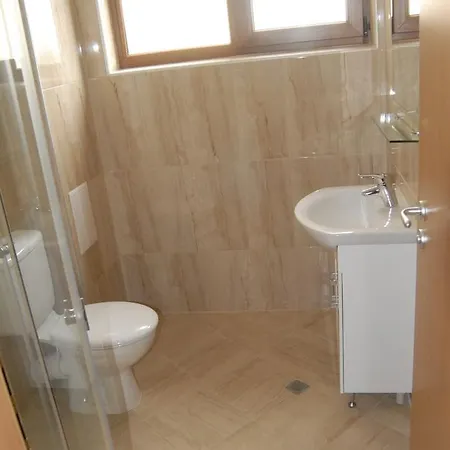 Aparthotel Seasons 3