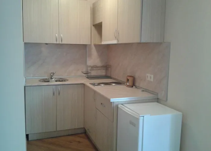 Seasons 3 2* Sluneční pobřeží